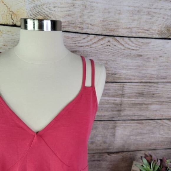 Ro & De Women's Red V-Neck Cutout Straps Camisole Tank Top Size XL - Picture 2 of 7